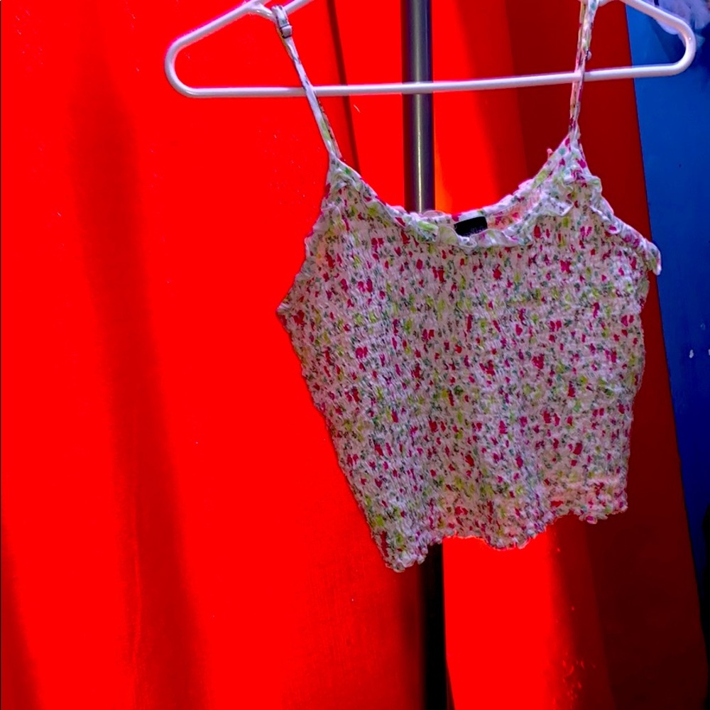 Cropped shirt